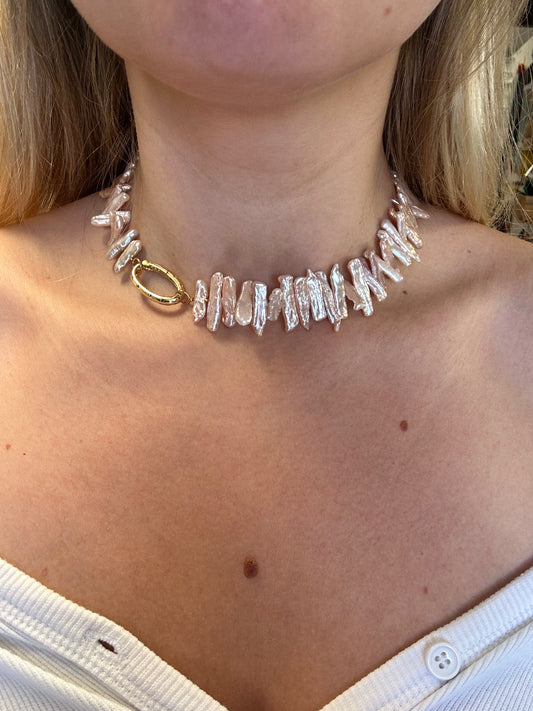 Ketting wilde parel