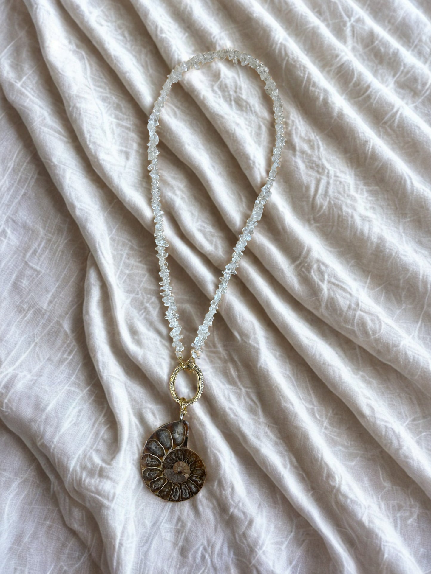 Ketting Bergkristal en Ammoniet